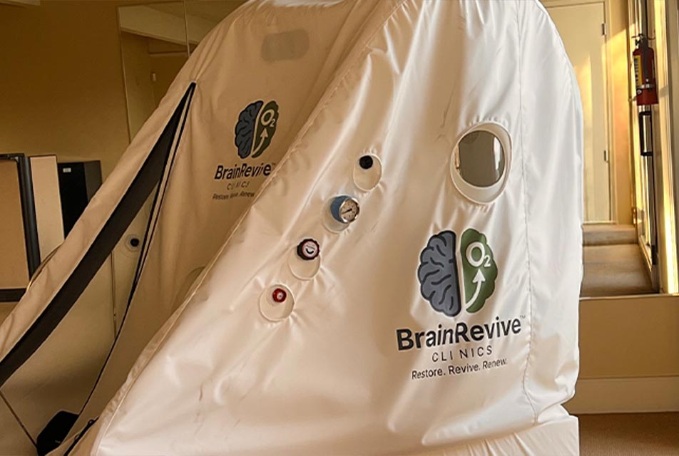 treatment room of mild hyperbaric oxygen therapy center in Irvine