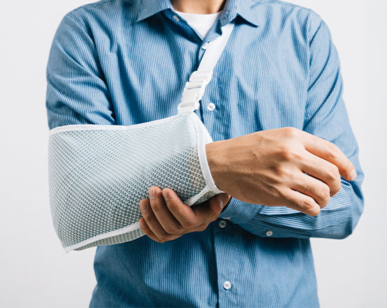 patient receiving hyperbaric oxygen treatments in Irvine for wounds